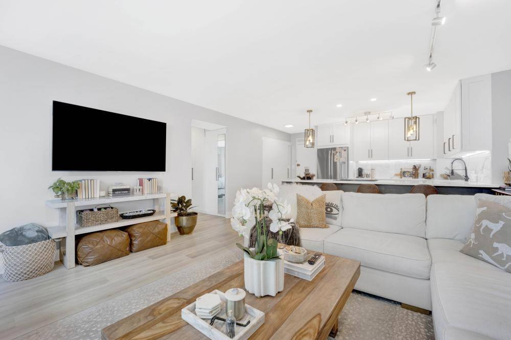 Apartment for rent at 3600 N Lake Shore Dr #608, Chicago, IL 60613