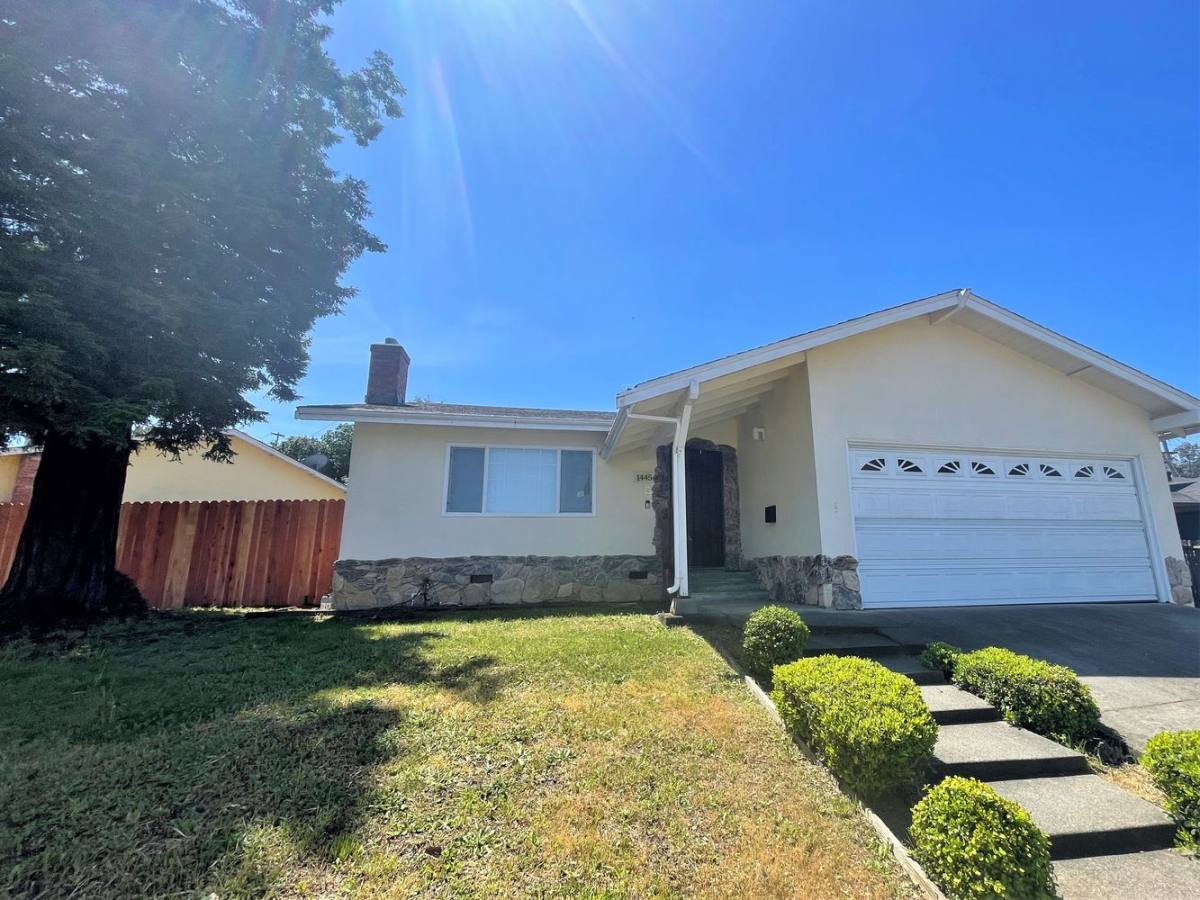 House for rent at 1445 Valle Vista Ave, Vallejo, CA 94589