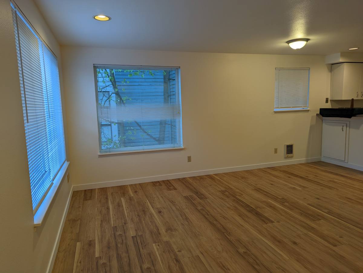 Apartment for rent at 1421 4th Ave W #202, Seattle, WA 98119