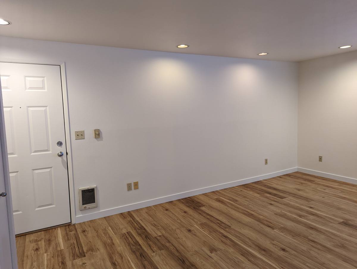 Apartment for rent at 1421 4th Ave W #202, Seattle, WA 98119