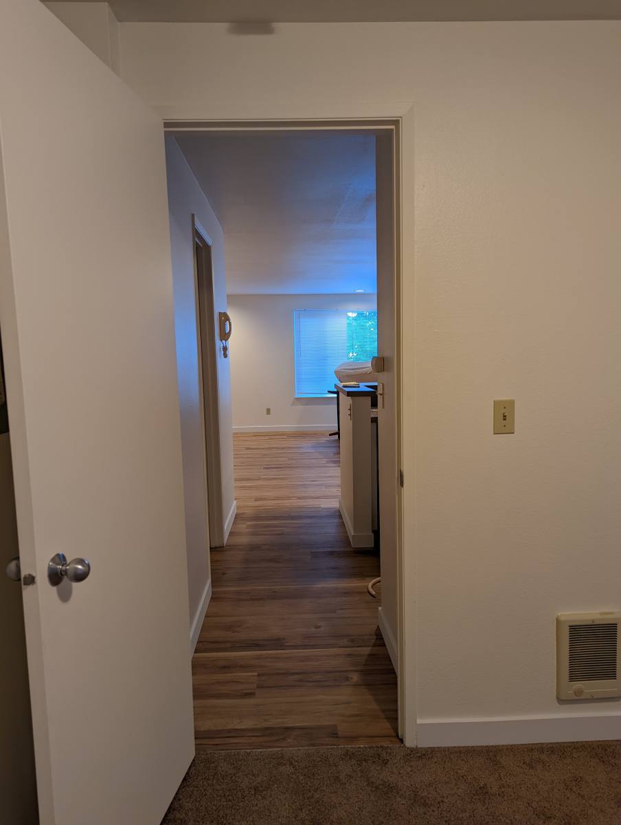 Apartment for rent at 1421 4th Ave W #202, Seattle, WA 98119