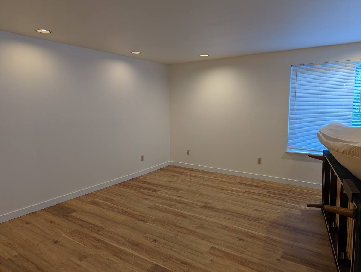 Apartment for rent at 1421 4th Ave W #202, Seattle, WA 98119