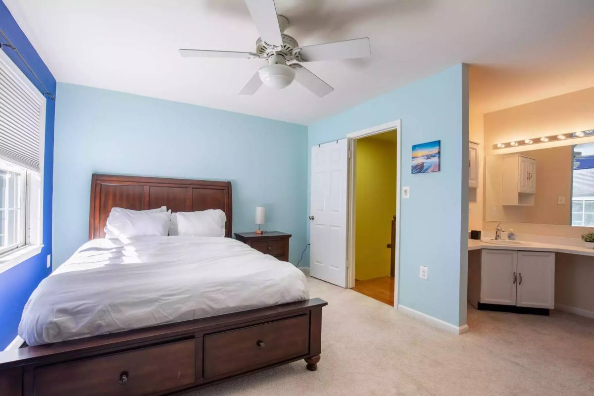 Townhouse for rent at 5730 Evergreen Knoll Court, Alexandria, VA 22303