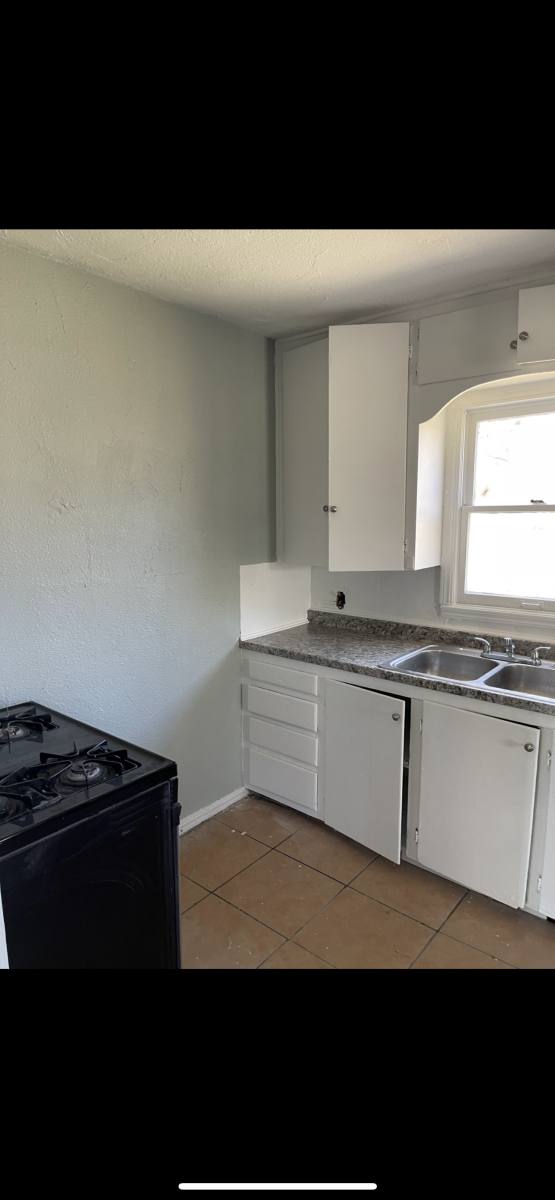 House for rent at 1237 Staton Dr, Oklahoma City, OK 73111