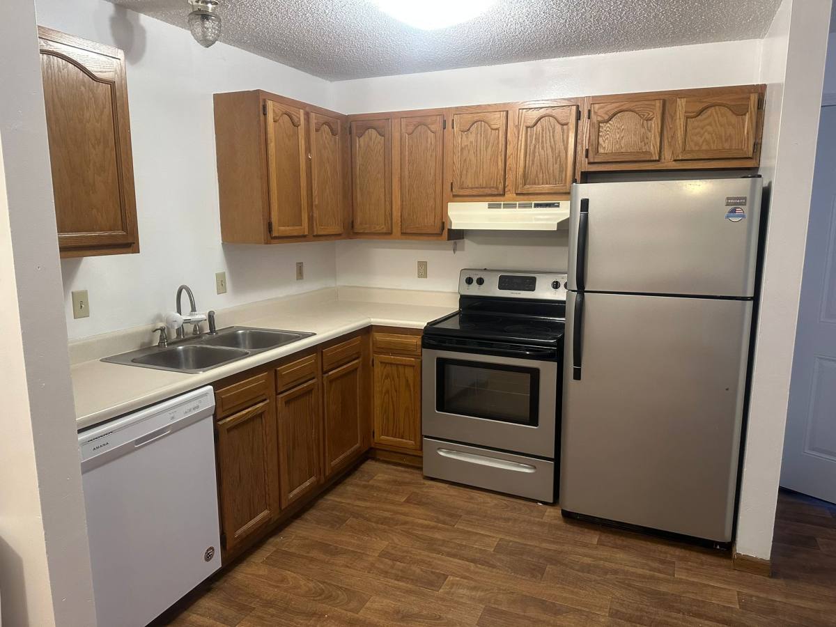 Apartment for rent at 3410 Gaines Mill Rd #D, Springfield, IL 62704