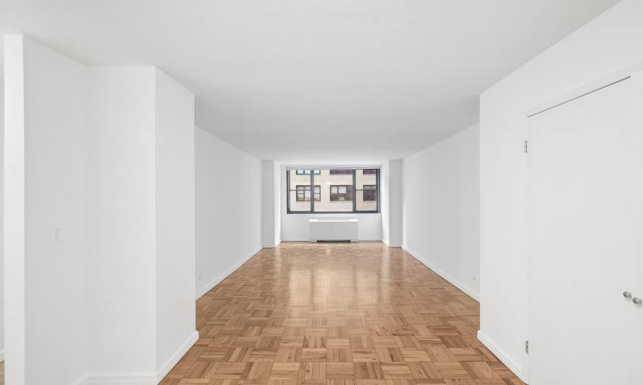Apartment for rent at 320 W 58th St #6C, New York, NY 10019