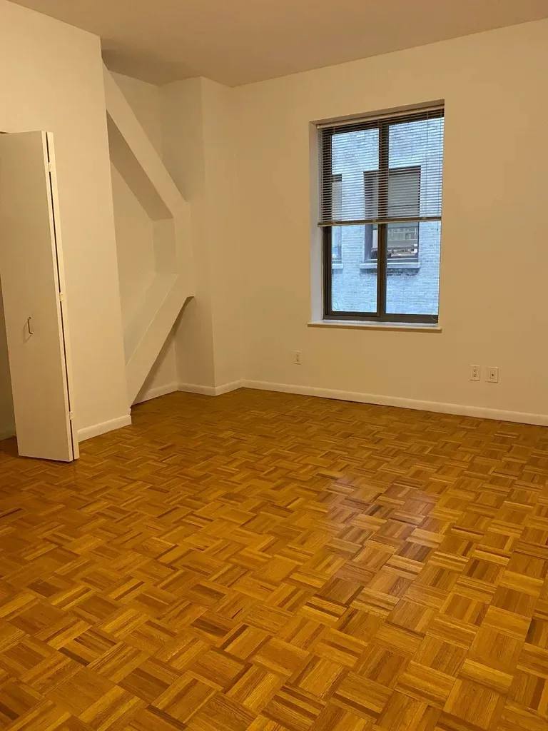 Apartment for rent at 14 Maiden Lane #21A, New York, NY 10038