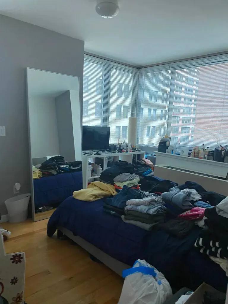 Apartment for rent at 8 Liberty Place #15A, New York, NY 10005