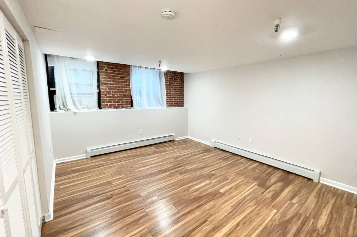 Apartment for rent at 39 Hemenway St #I6, Boston, MA 02115