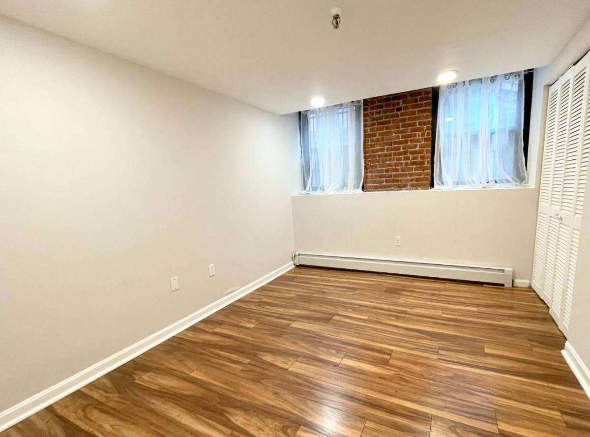 Apartment for rent at 39 Hemenway St #2I, Boston, MA 02115