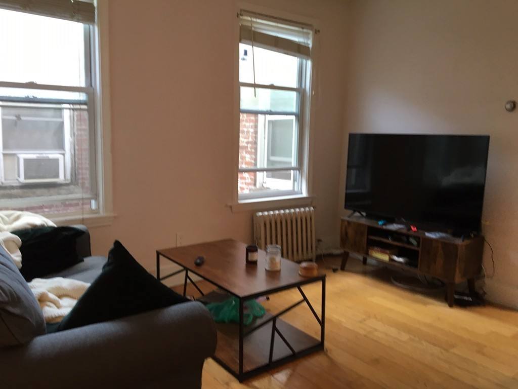 Apartment for rent at 860 Huntington Ave #I, Boston, MA 02115