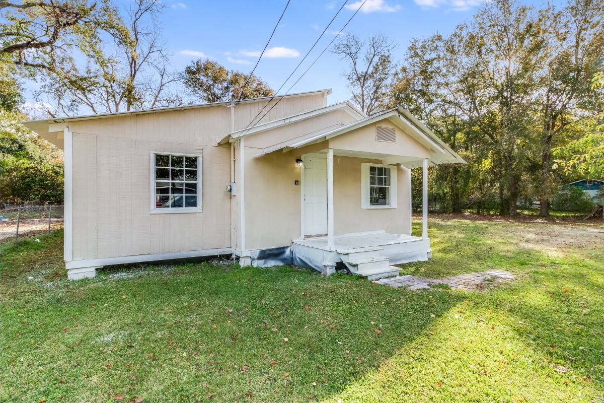 House for rent at 208 A N Pine St, Lafayette, LA 70501