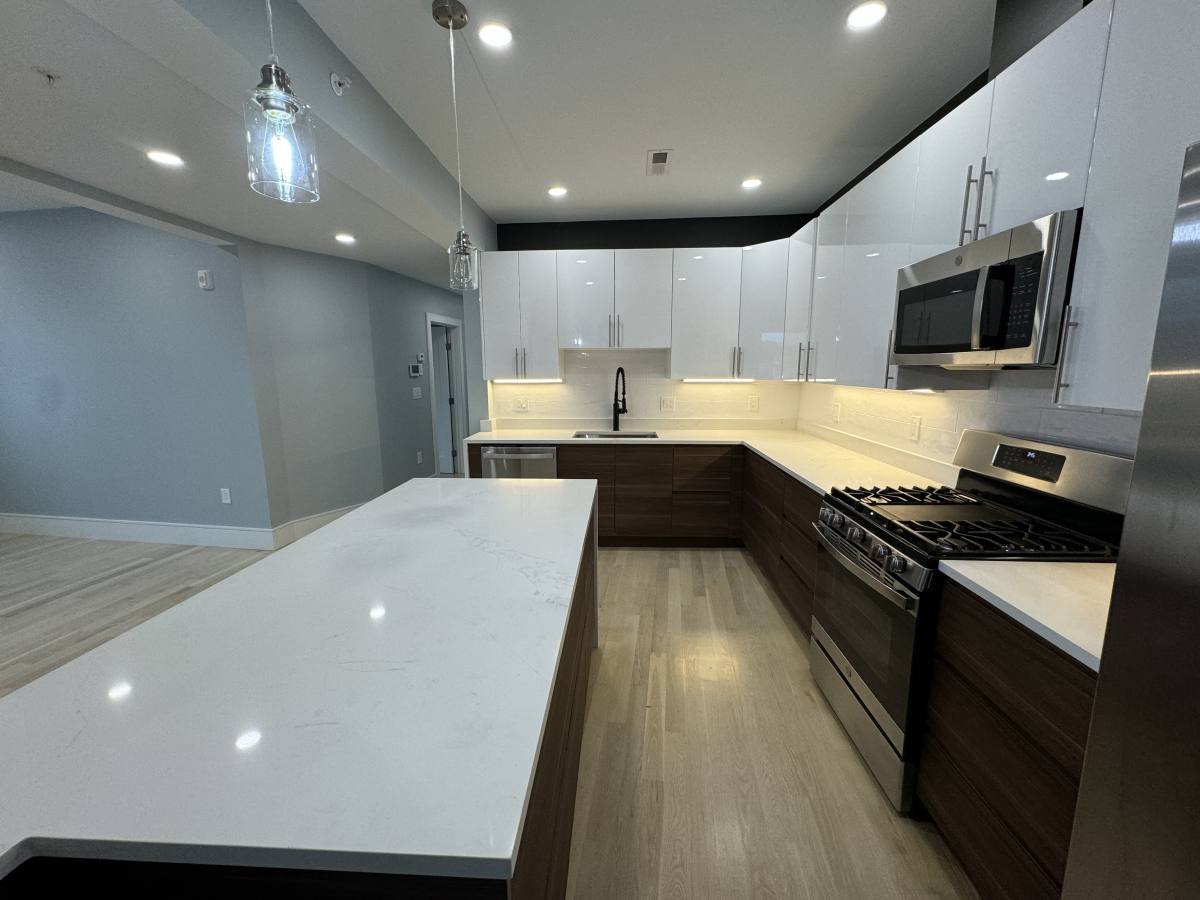 Apartment for rent at 9 University Rd #O3, Brookline, MA 02445