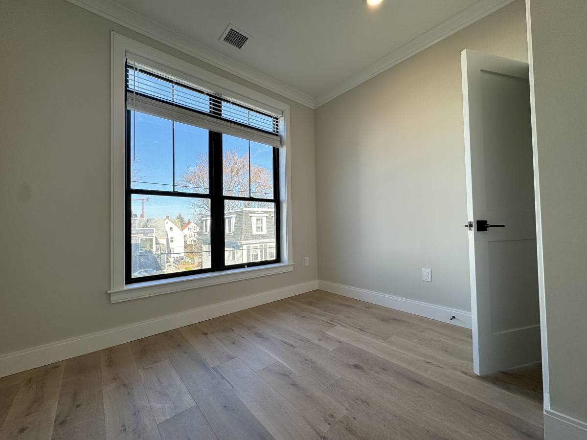 Apartment for rent at 2003 Commonwealth Ave #3I, Brighton, MA 02135