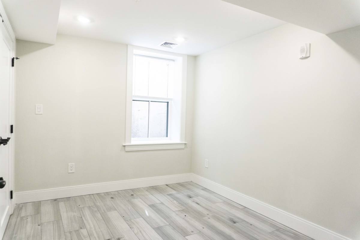 Apartment for rent at 79 Linden St #I, Allston, MA 02134