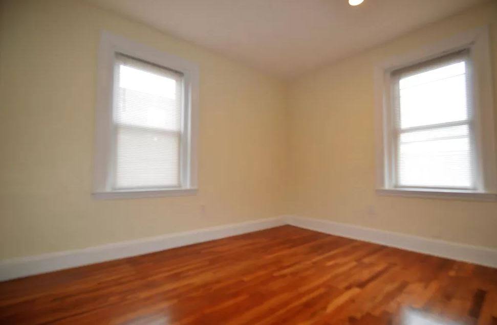 Apartment for rent at 73 Thatcher St #OOI, Brookline, MA 02446