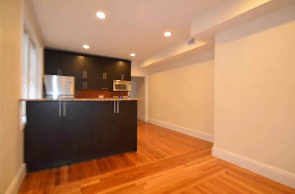 Apartment for rent at 73 Thatcher St #OOI, Brookline, MA 02446