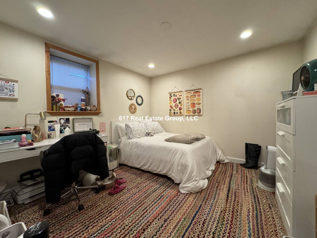 Apartment for rent at 94 Pleasant St #O2, Brookline, MA 02446