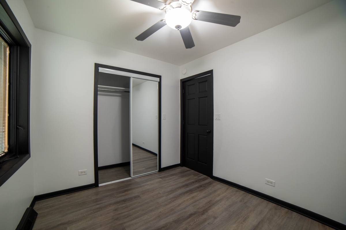 Apartment for rent at 6546 W Cornelia Ave #1, Chicago, IL 60634