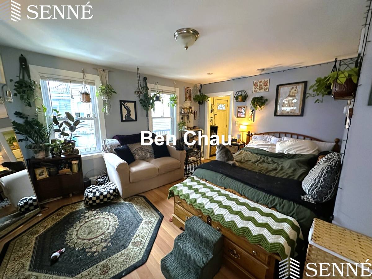Apartment for rent at 400 Franklin St #1B, Cambridge, MA 02139