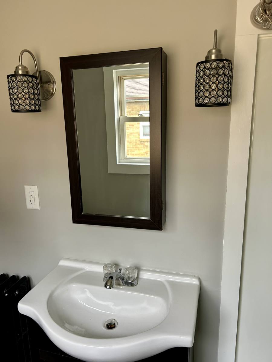 Apartment for rent at 413 W Turkeyfoot Lake Rd, Akron, OH 44319