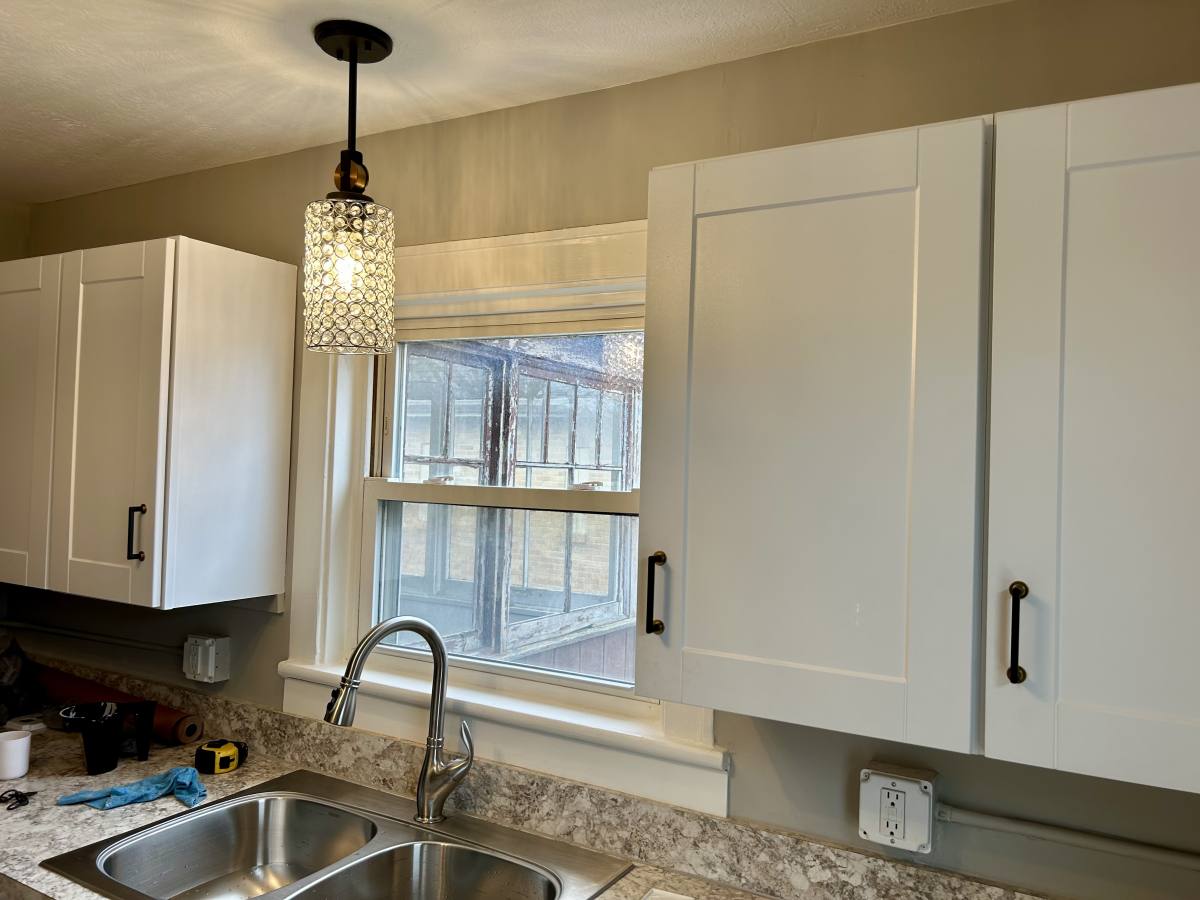 Apartment for rent at 413 W Turkeyfoot Lake Rd, Akron, OH 44319