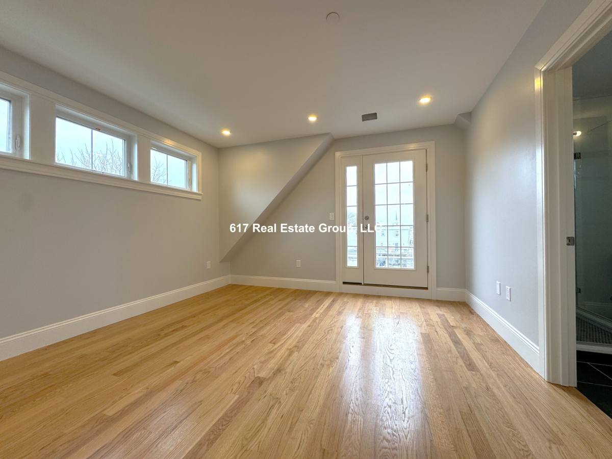 Apartment for rent at 21 Shepard St #O3, Brighton, MA 02135