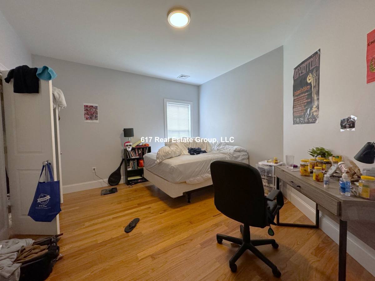 Apartment for rent at 8 Islington St #O1, Allston, MA 02134