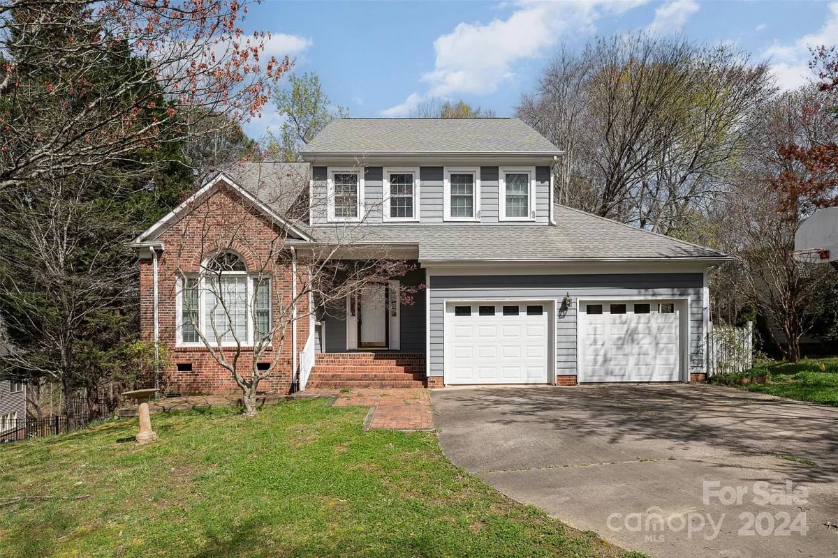 House for rent at 9423 Fairmead Dr, Charlotte, NC 28269