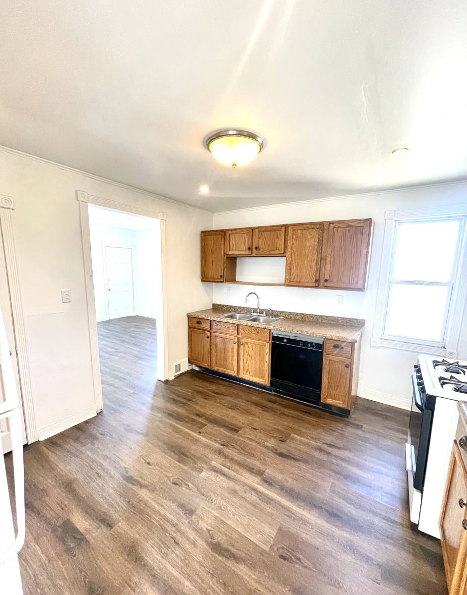 Apartment for rent at 368 S Foley Ave, Kankakee, IL 60901