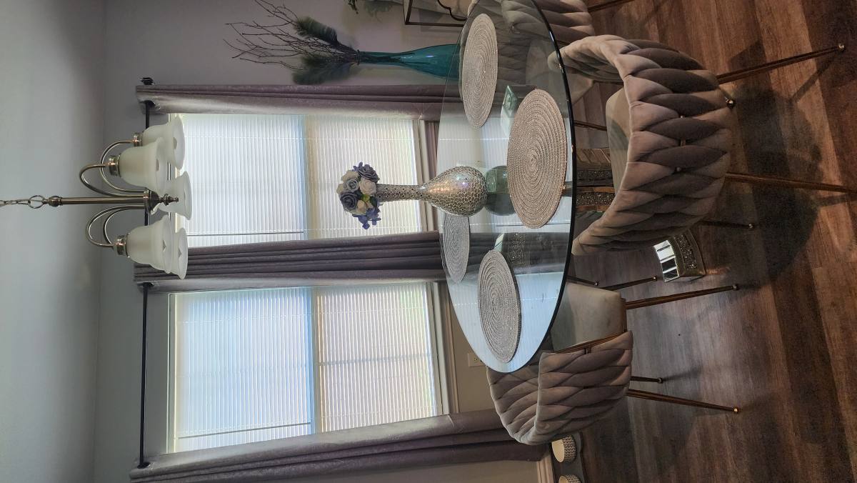 House for rent at 5520 Curzon Ave, Fort Worth, TX 76107