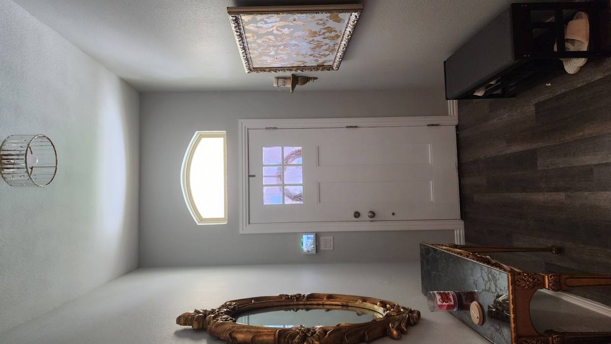 House for rent at 5520 Curzon Ave, Fort Worth, TX 76107
