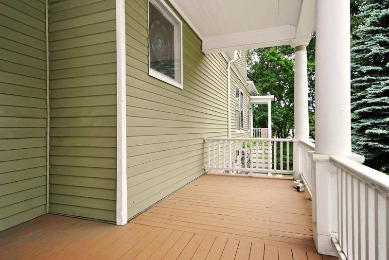 Apartment for rent at 305 Central St #H, Auburndale, MA 02466