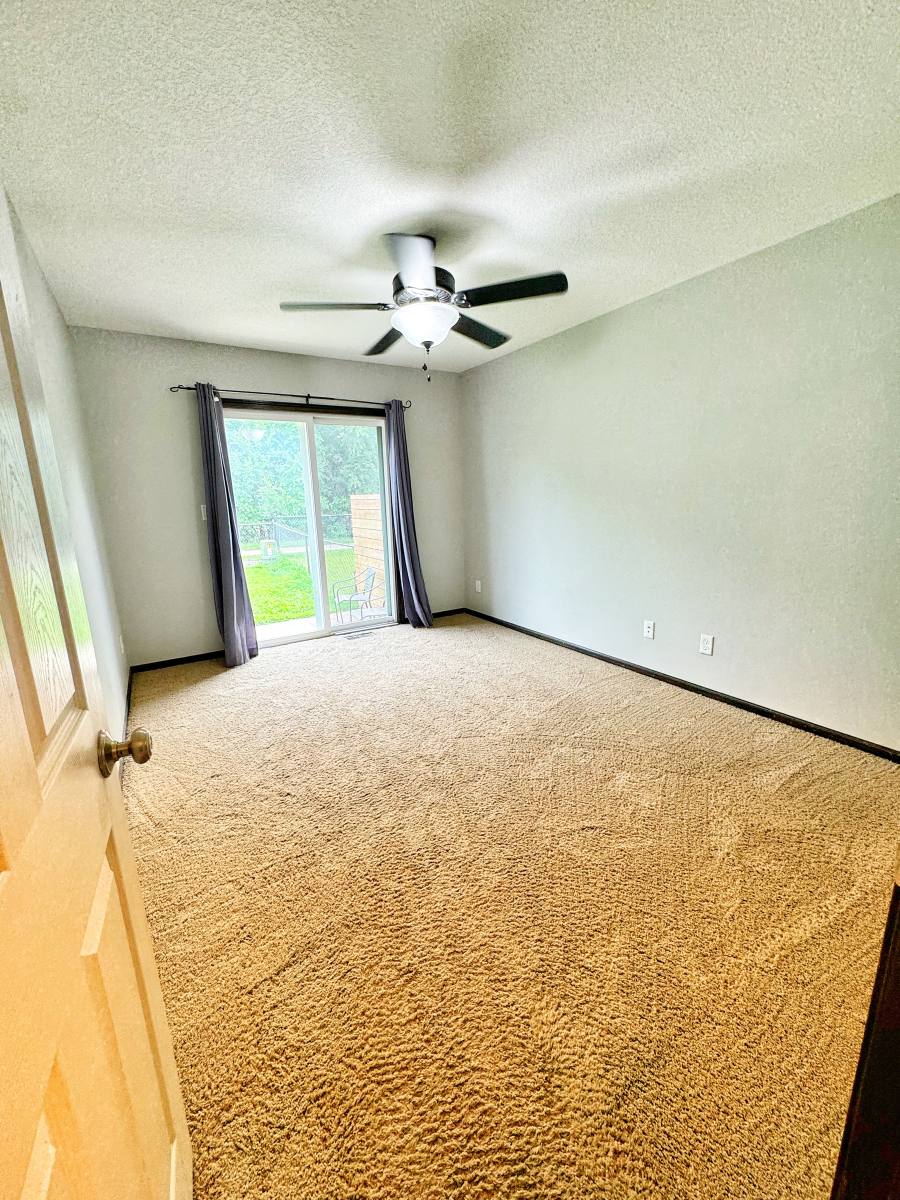 Townhouse for rent at 5841 NW 50th St, Johnston, IA 50131