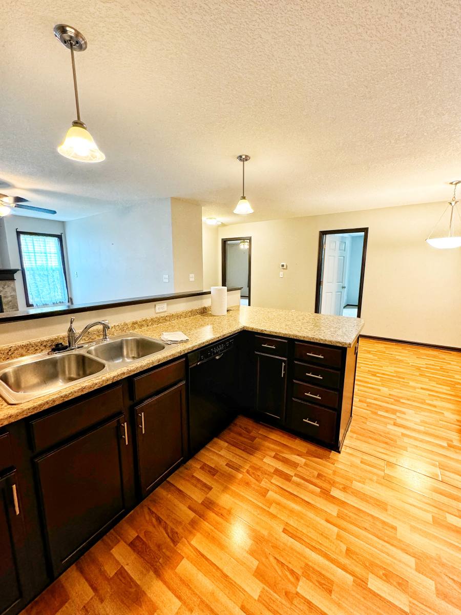 Townhouse for rent at 5841 NW 50th St, Johnston, IA 50131