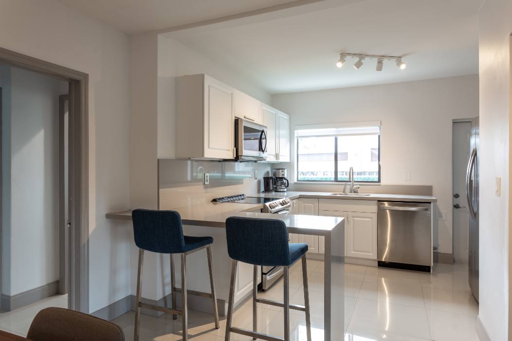 Townhouse for rent at 140 NW 23rd Ave, Miami, FL 33125