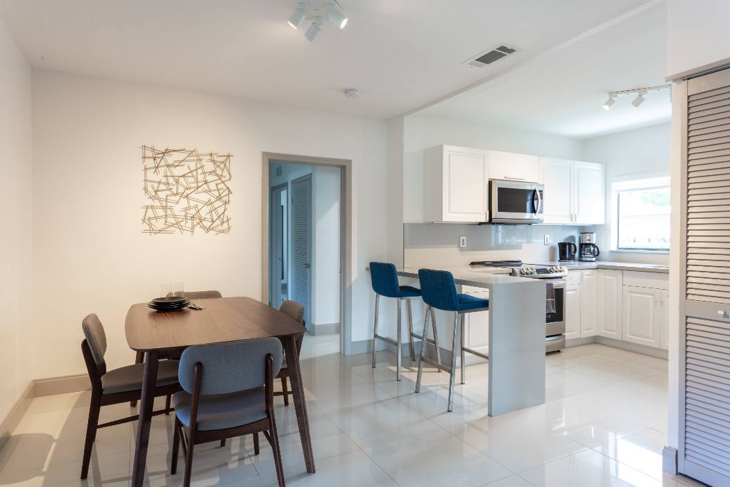 Townhouse for rent at 140 NW 23rd Ave, Miami, FL 33125