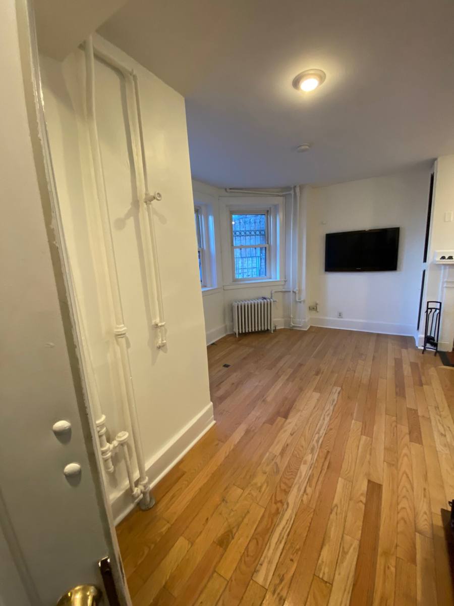 Apartment for rent at 458 Beacon St #1, Boston, MA 02115