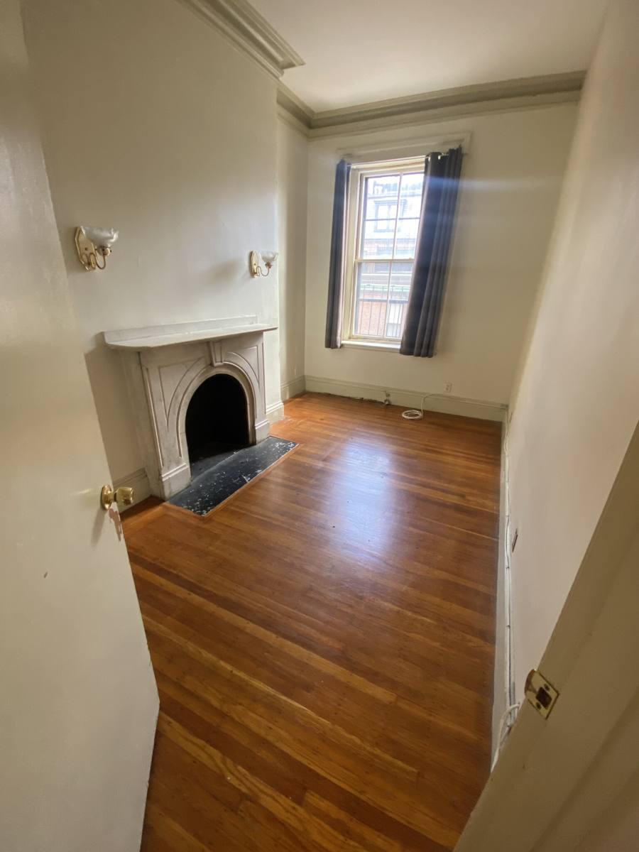 Apartment for rent at 26 Marlborough St #5, Boston, MA 02116