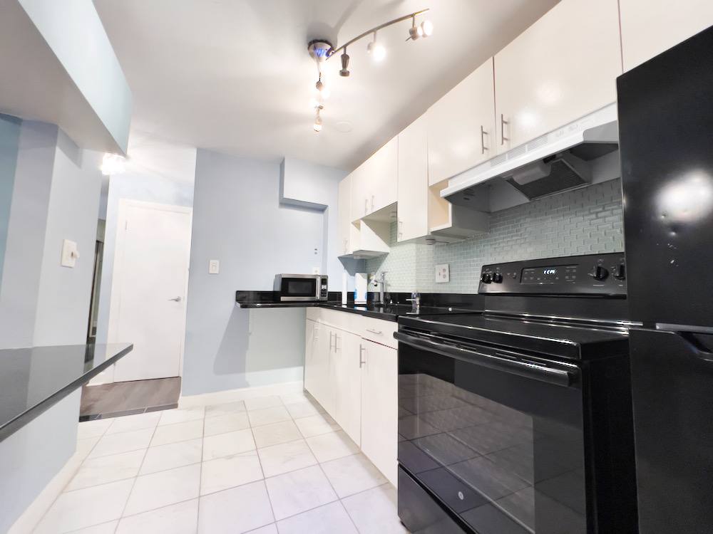 Apartment for rent at 14 Fayette St #1, Boston, MA 02116