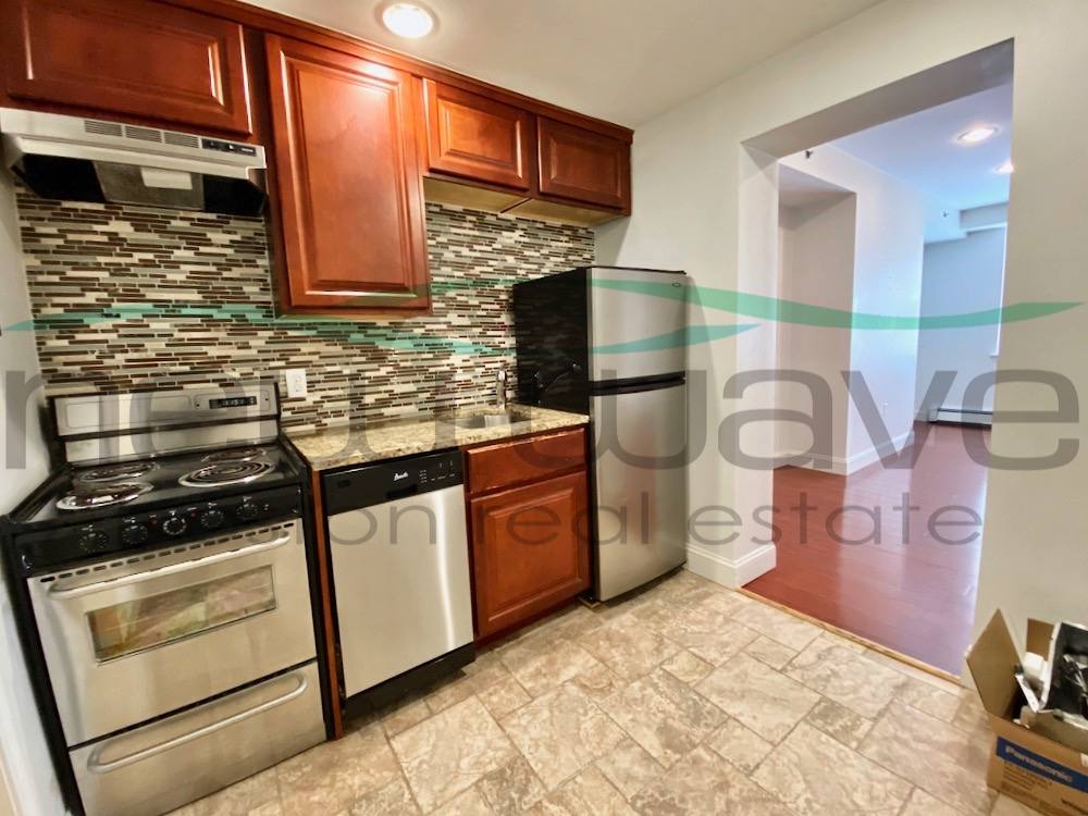 Apartment for rent at 26 Marlborough St #1, Boston, MA 02116