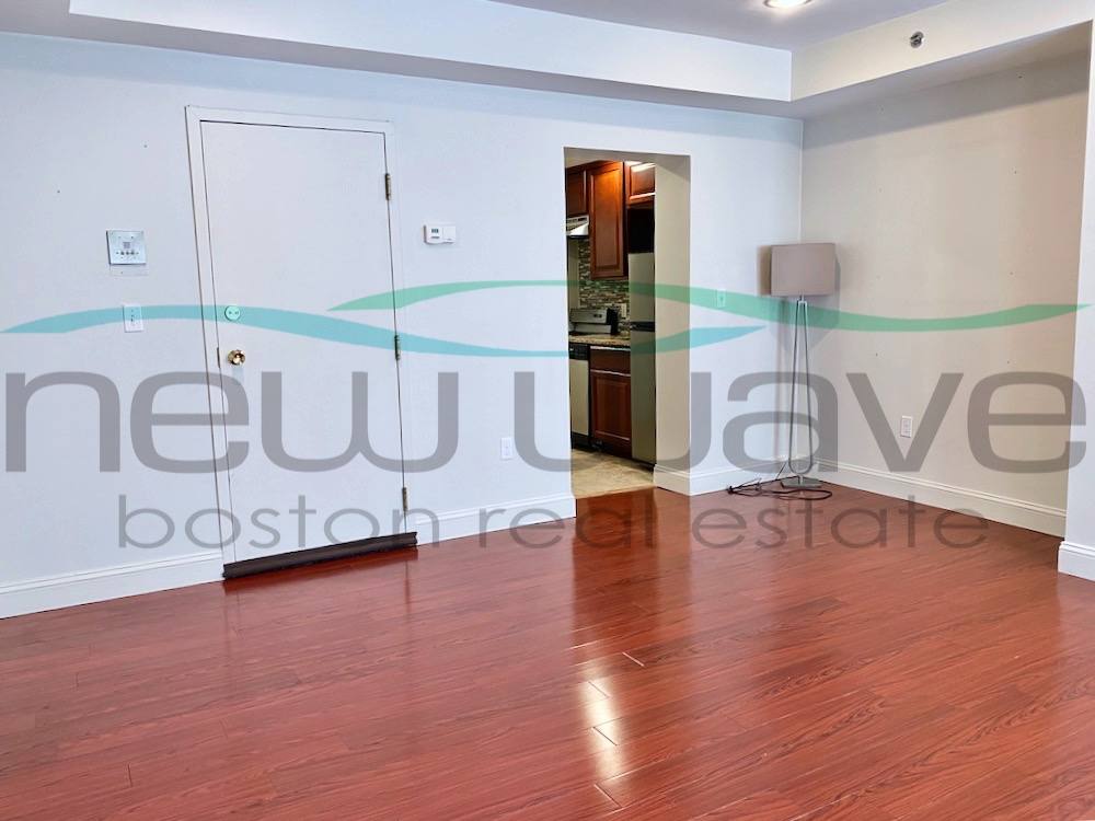 Apartment for rent at 26 Marlborough St #1, Boston, MA 02116