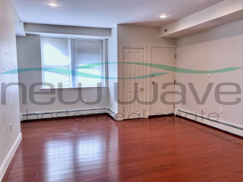Apartment for rent at 26 Marlborough St #1, Boston, MA 02116