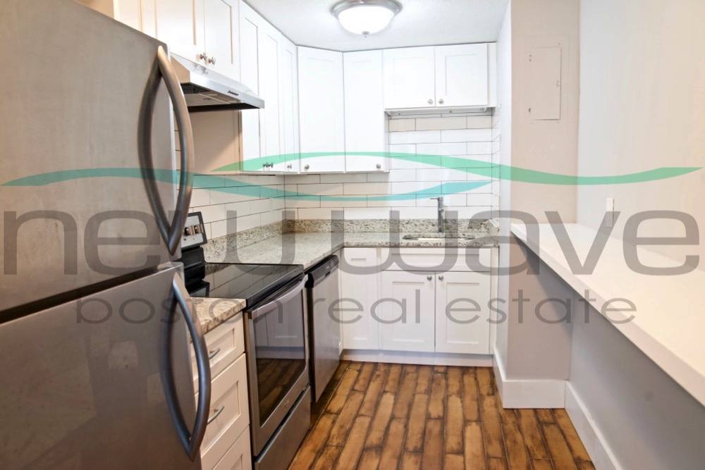 Apartment for rent at 224 Commonwealth Ave #10, Boston, MA 02116