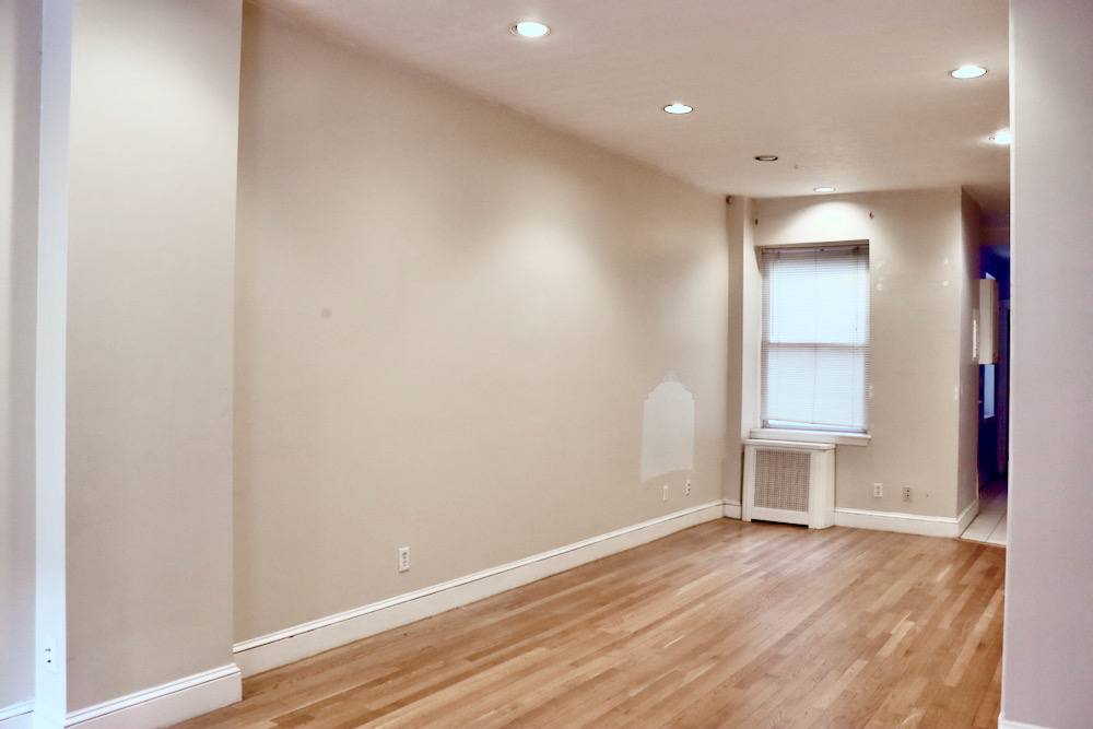 Apartment for rent at 36 Anderson St #1, Boston, MA 02114