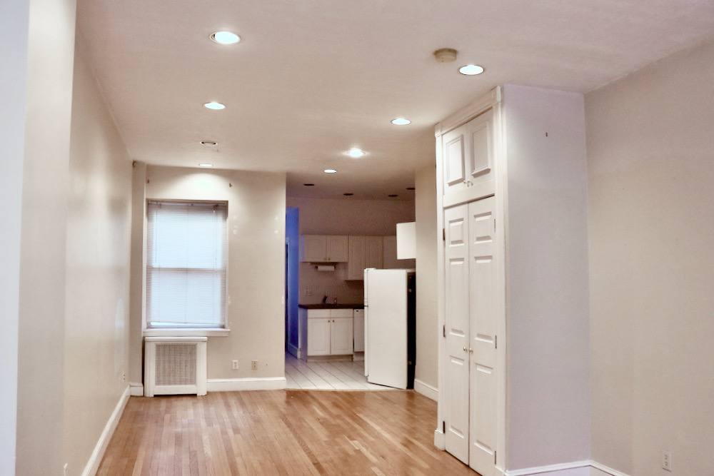 Apartment for rent at 36 Anderson St #1, Boston, MA 02114