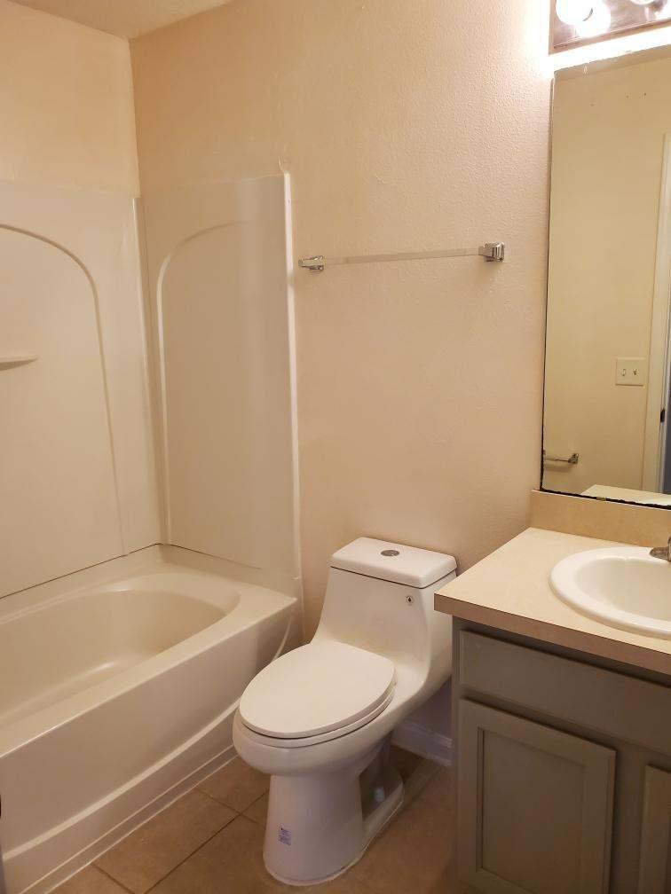 Townhouse for rent at 5906 Brice Court, Jacksonville, FL 32244