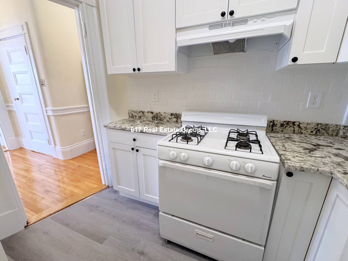 Apartment for rent at 2 Ware St #2O1, Cambridge, MA 02138