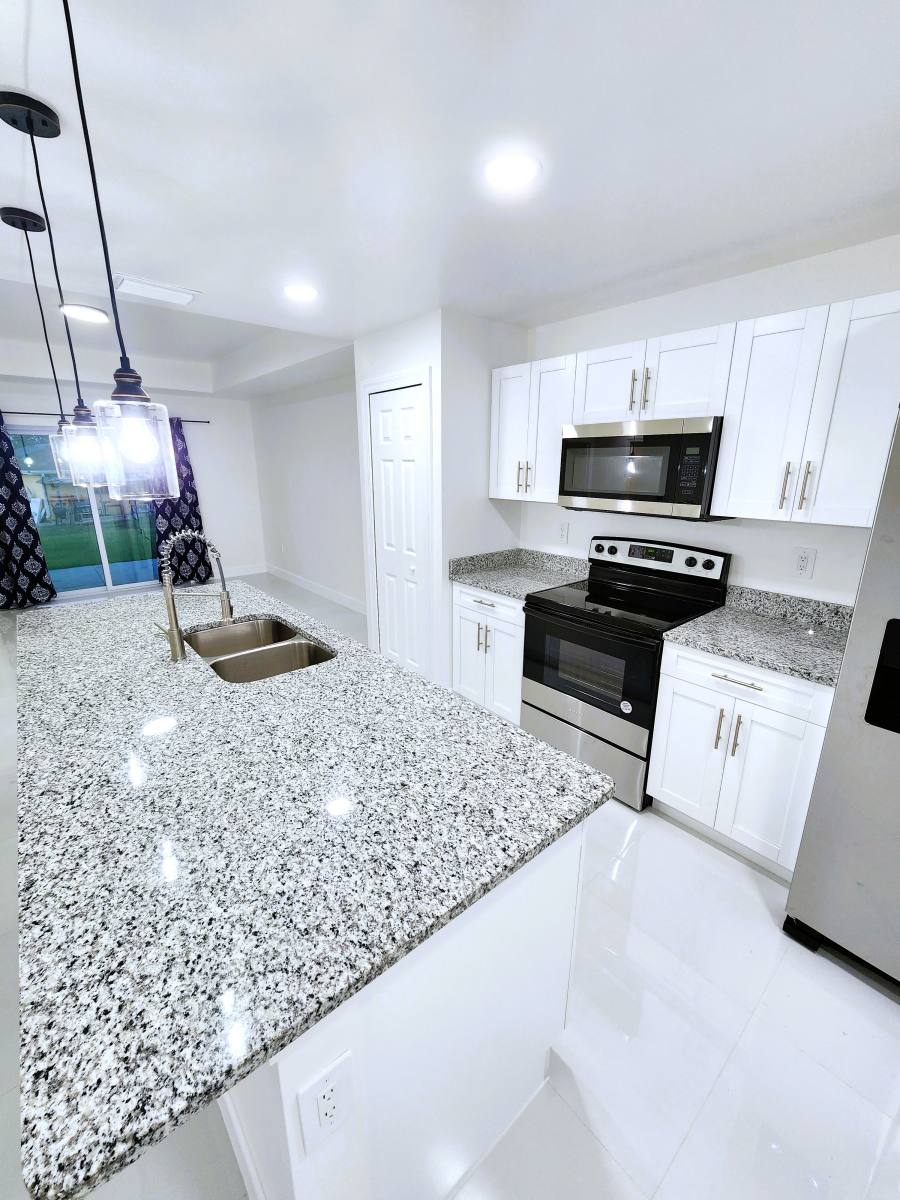 Townhouse for rent at 4810 Leonard Blvd S, Lehigh Acres, FL 33973