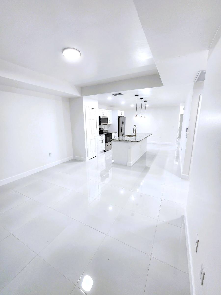 Townhouse for rent at 4810 Leonard Blvd S, Lehigh Acres, FL 33973